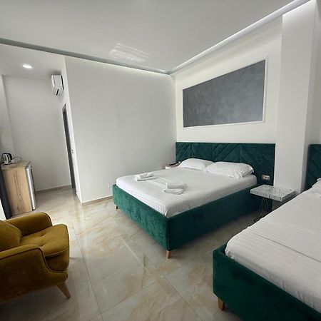 Hotel Leodori 1 Shëngjin Zewnętrze zdjęcie