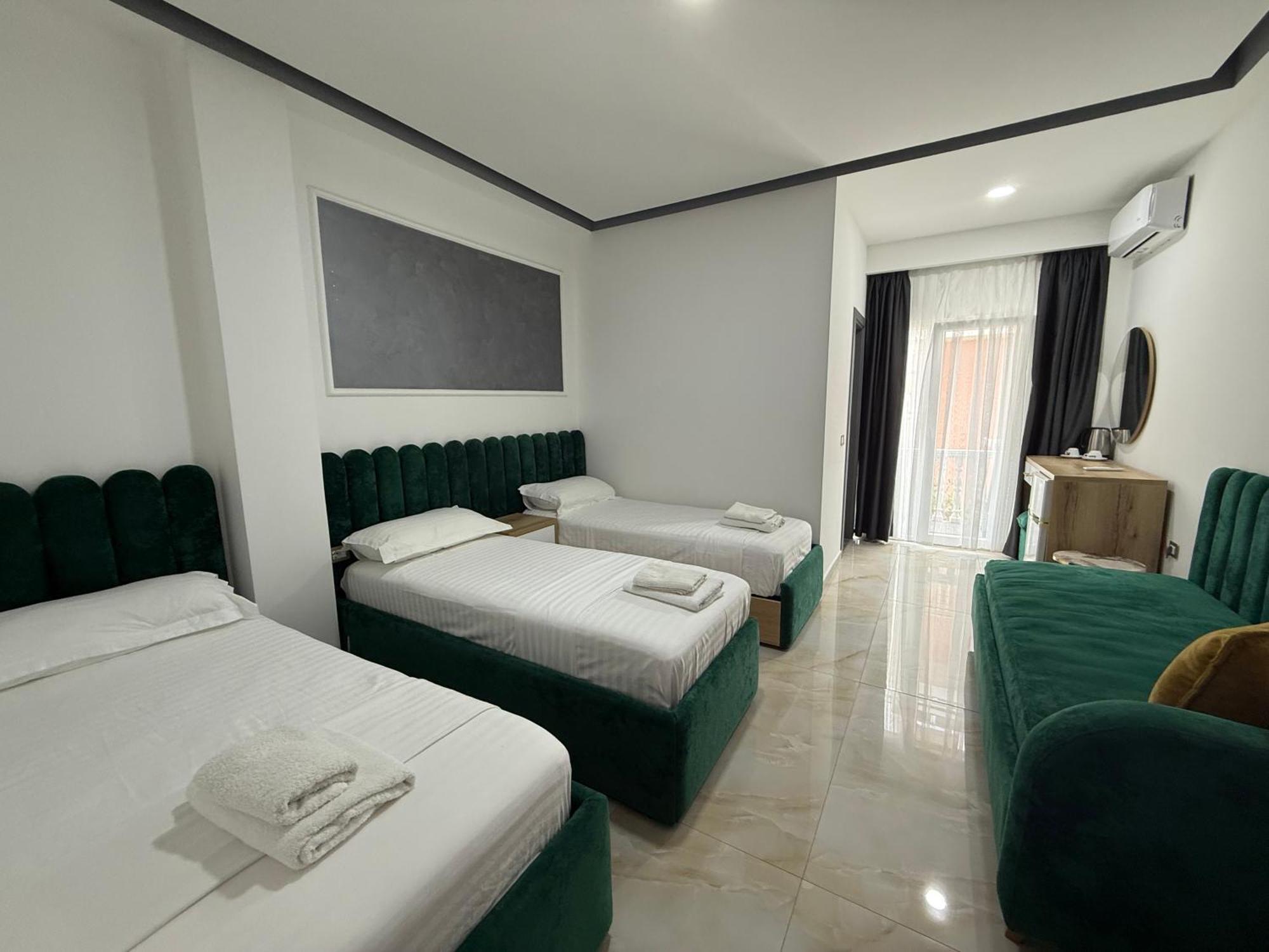 Hotel Leodori 1 Shëngjin Zewnętrze zdjęcie
