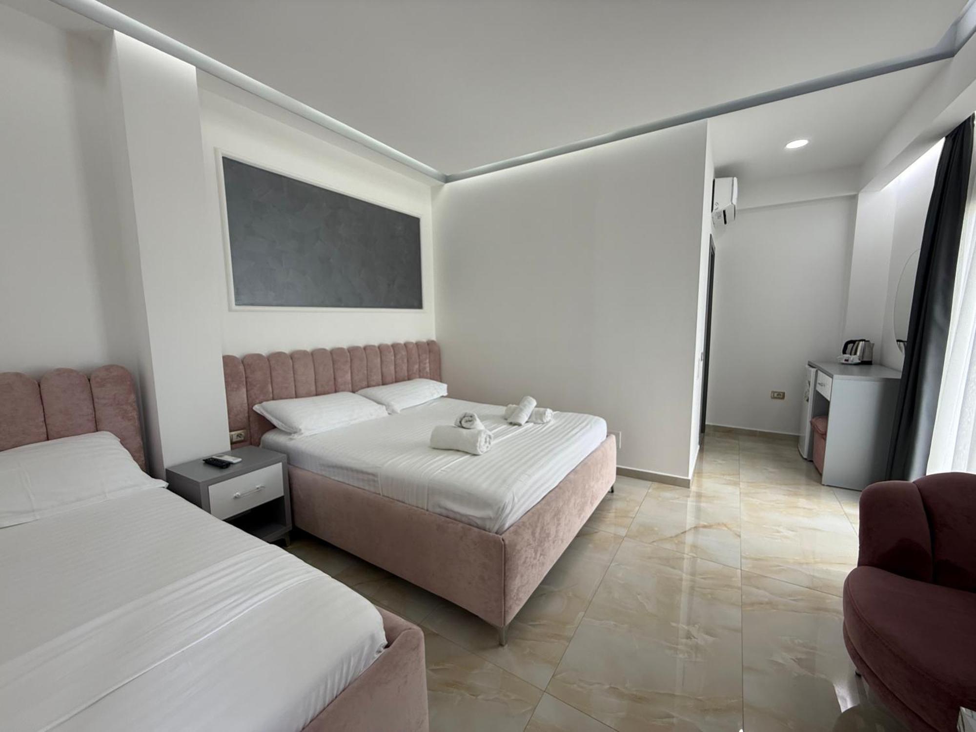 Hotel Leodori 1 Shëngjin Zewnętrze zdjęcie